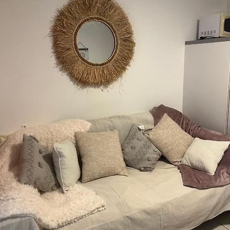 Апартаменти P'Tit Cosy St Denis - Centre Сен-Дені Екстер'єр фото